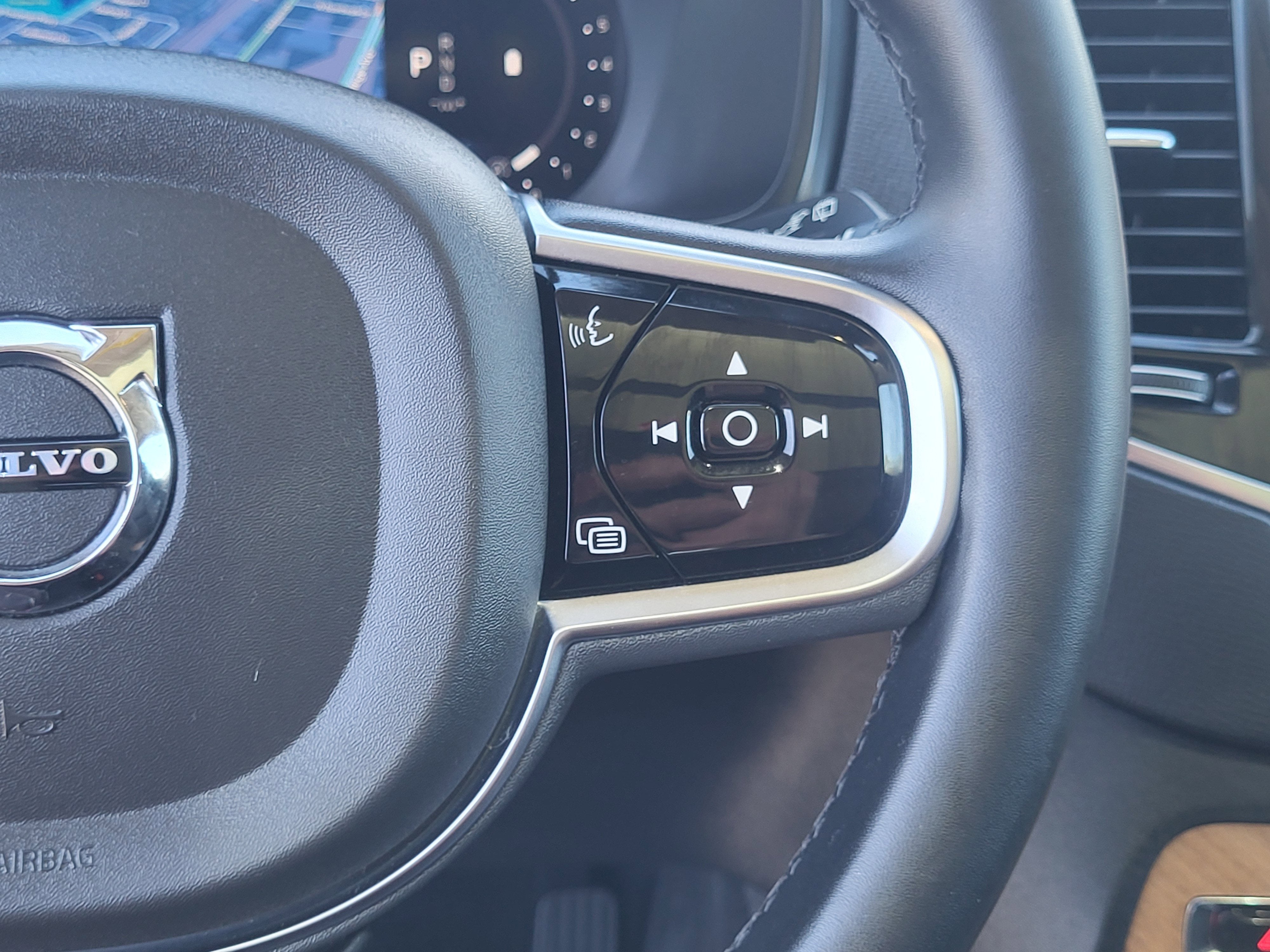 2023 Volvo XC90 B6 Plus 7-Seater