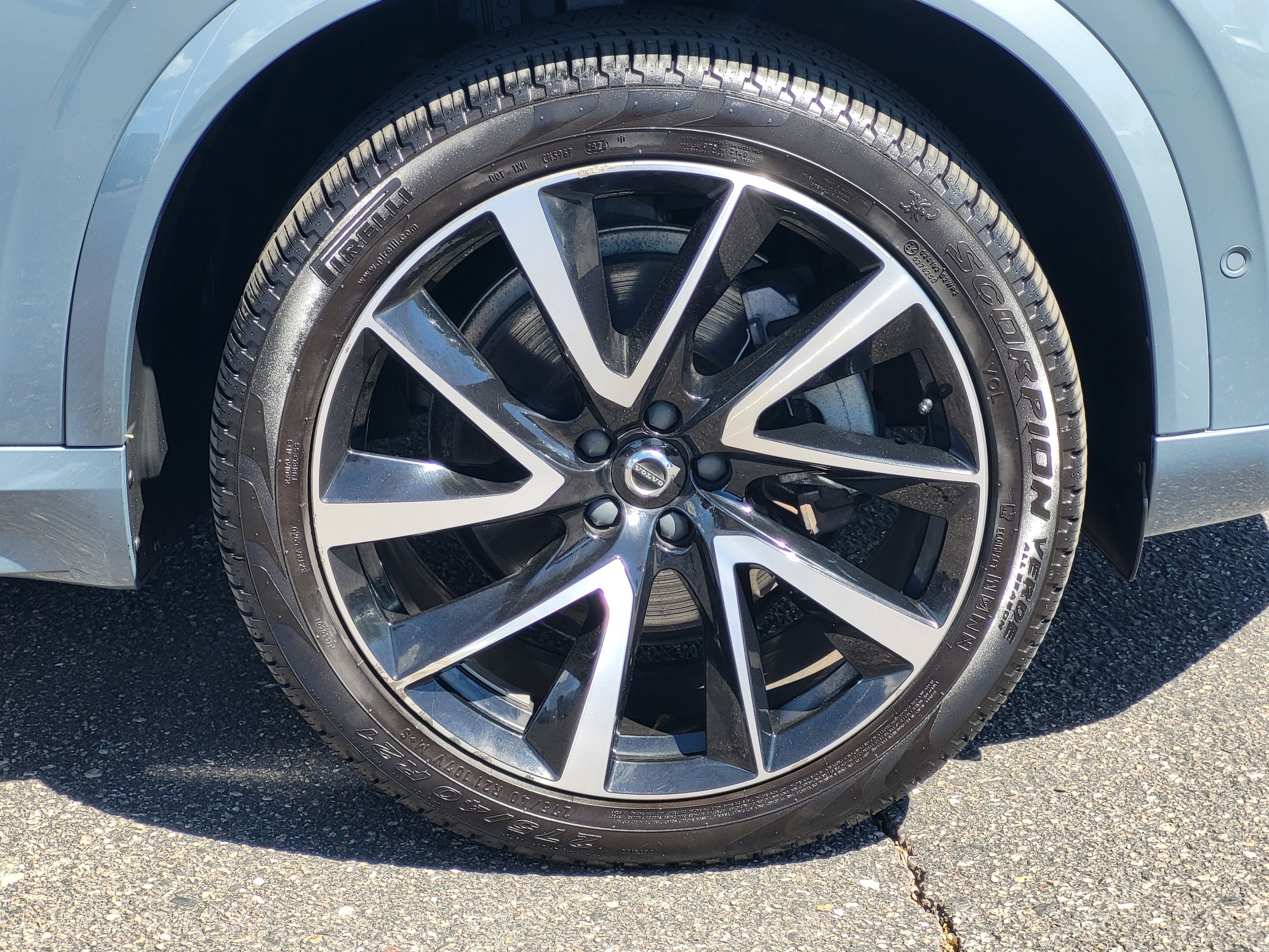 2023 Volvo XC90 B6 Plus 7-Seater