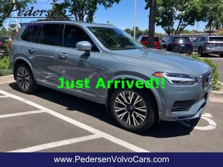 2020 Volvo XC90 T5 Momentum
