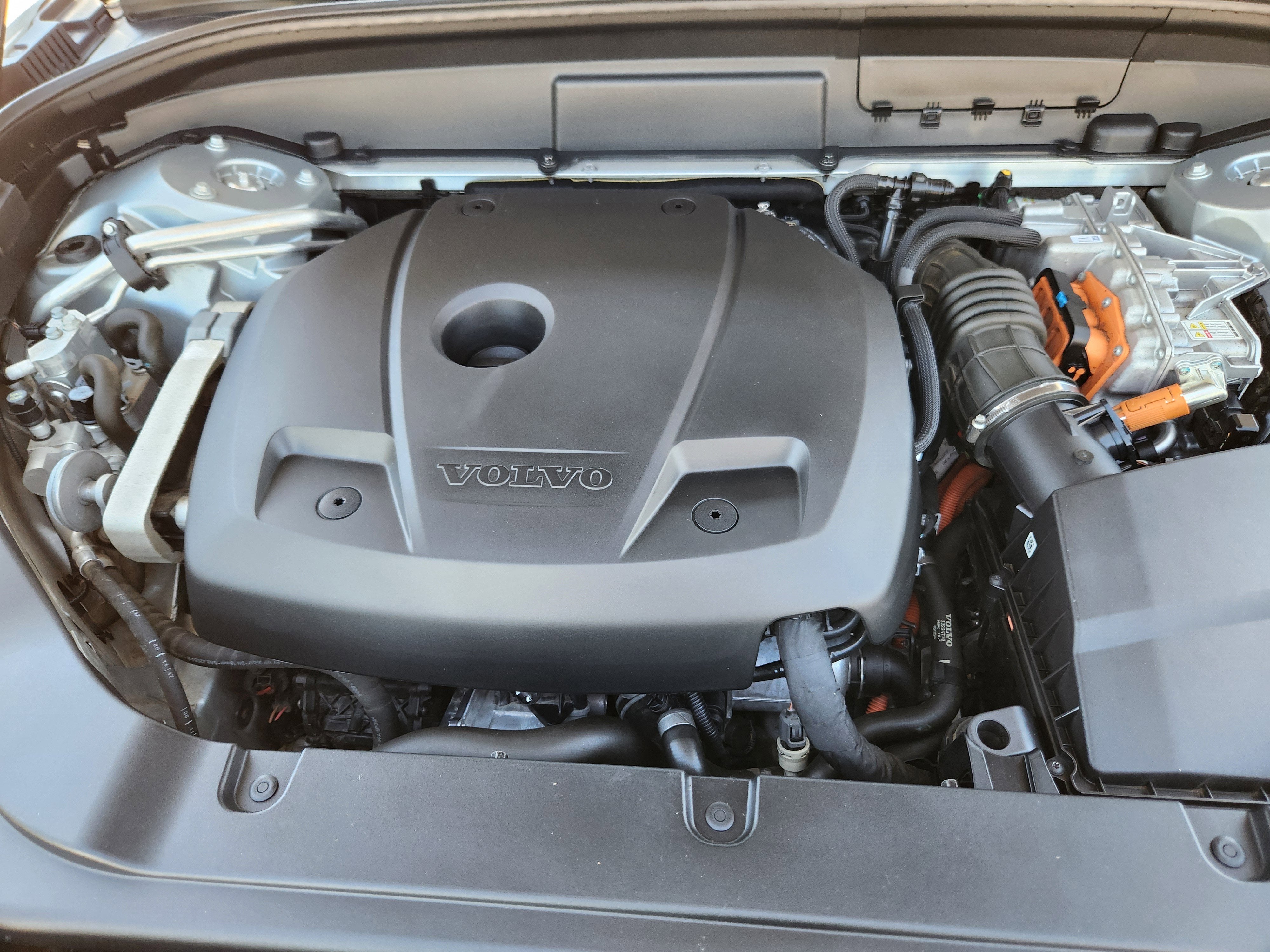 2018 Volvo XC60 Hybrid T8 Inscription