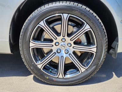 2018 Volvo XC60 Hybrid T8 Inscription