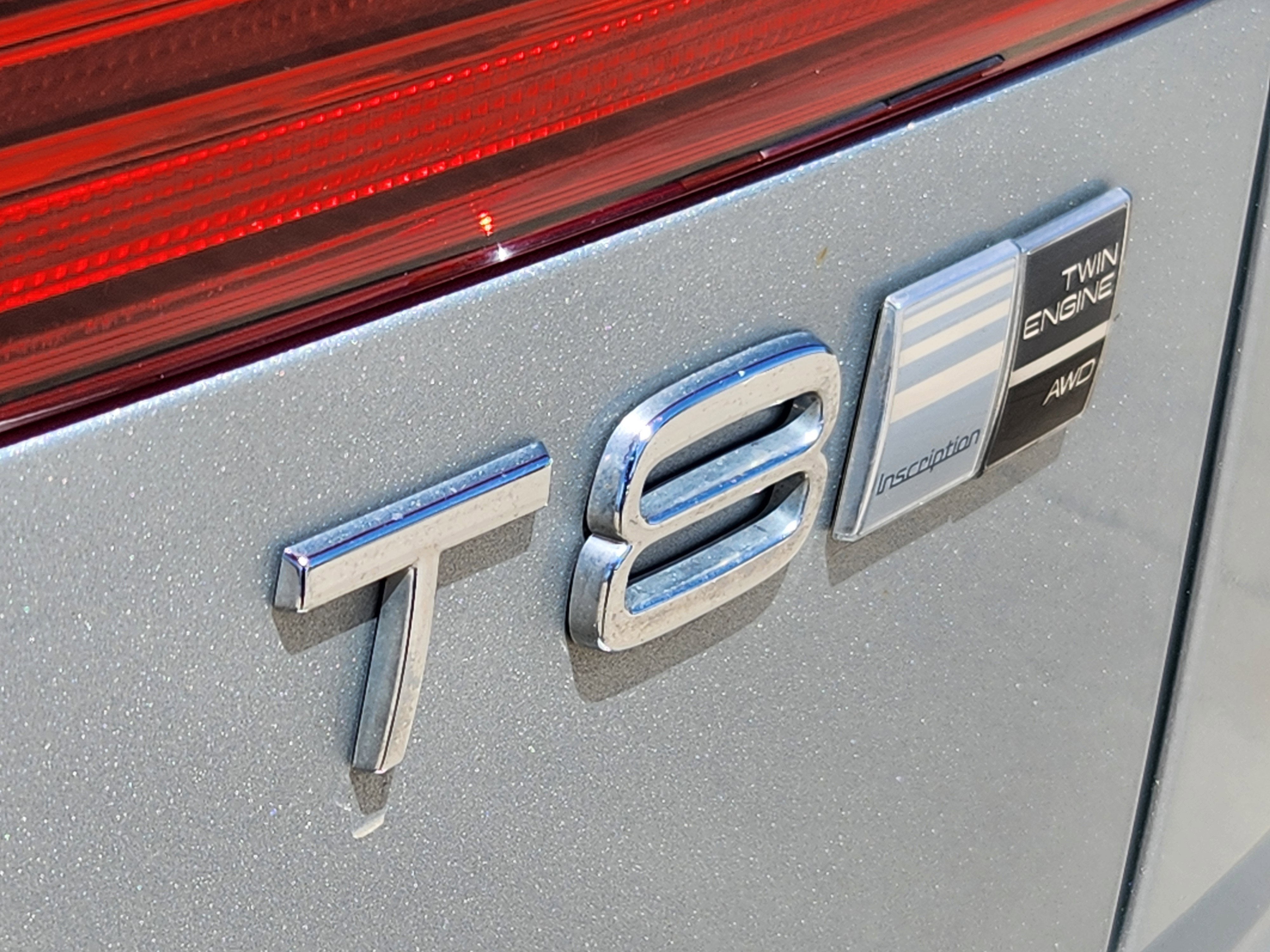 2018 Volvo XC60 Hybrid T8 Inscription