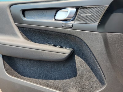 2023 Volvo XC40 Recharge Pure Electric Ultimate