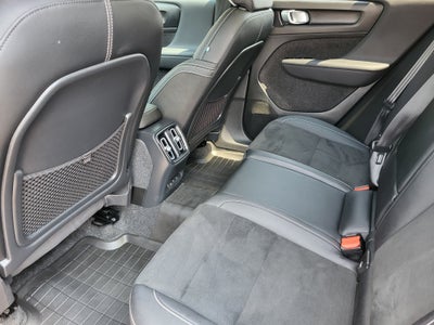2023 Volvo XC40 Recharge Pure Electric Ultimate