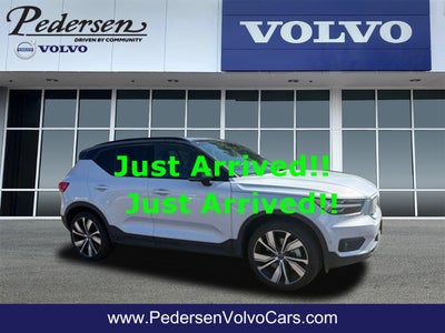2022 Volvo XC40 Recharge Pure Electric P8 Plus