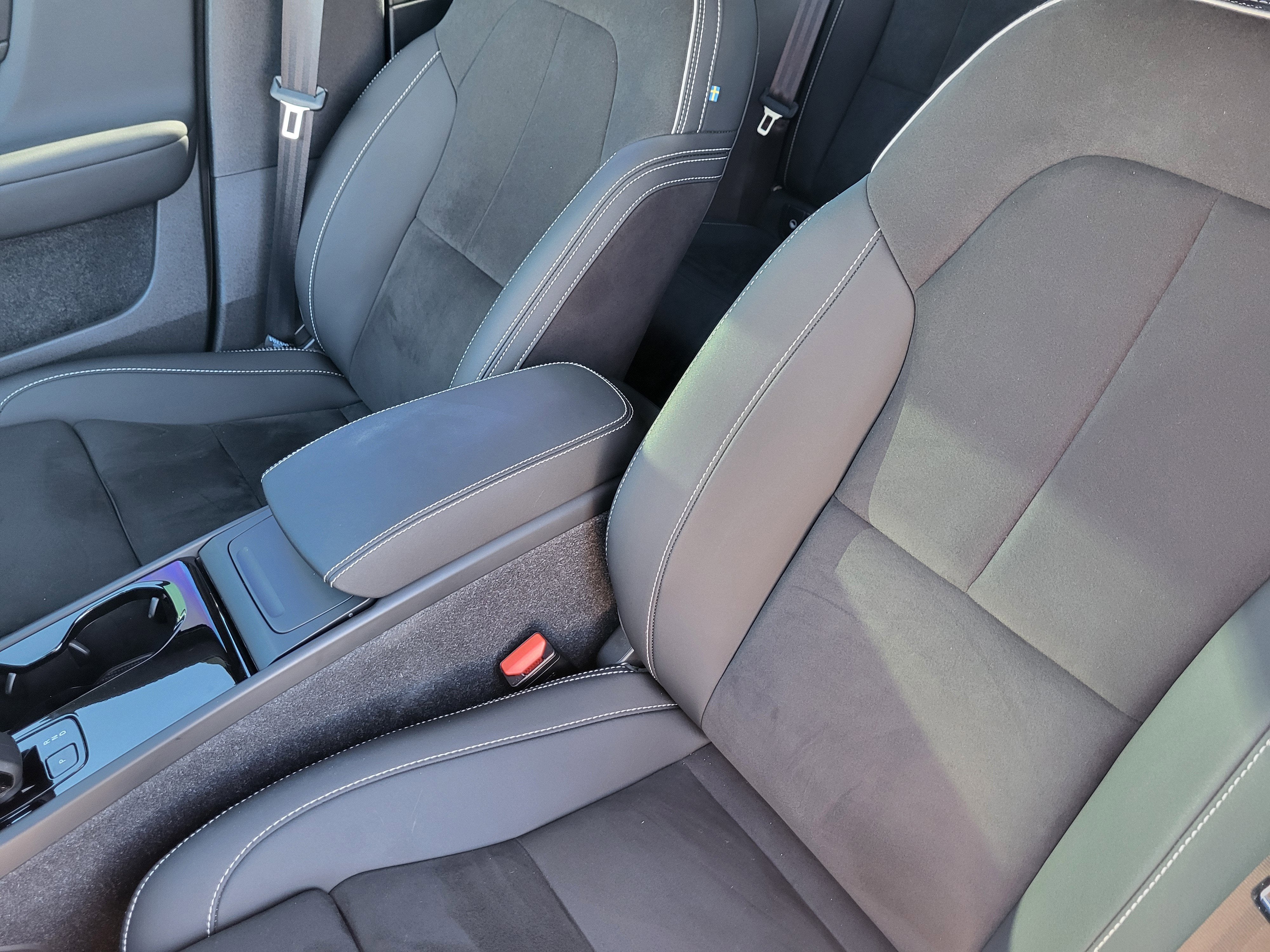 2023 Volvo XC40 Recharge Pure Electric Twin Plus