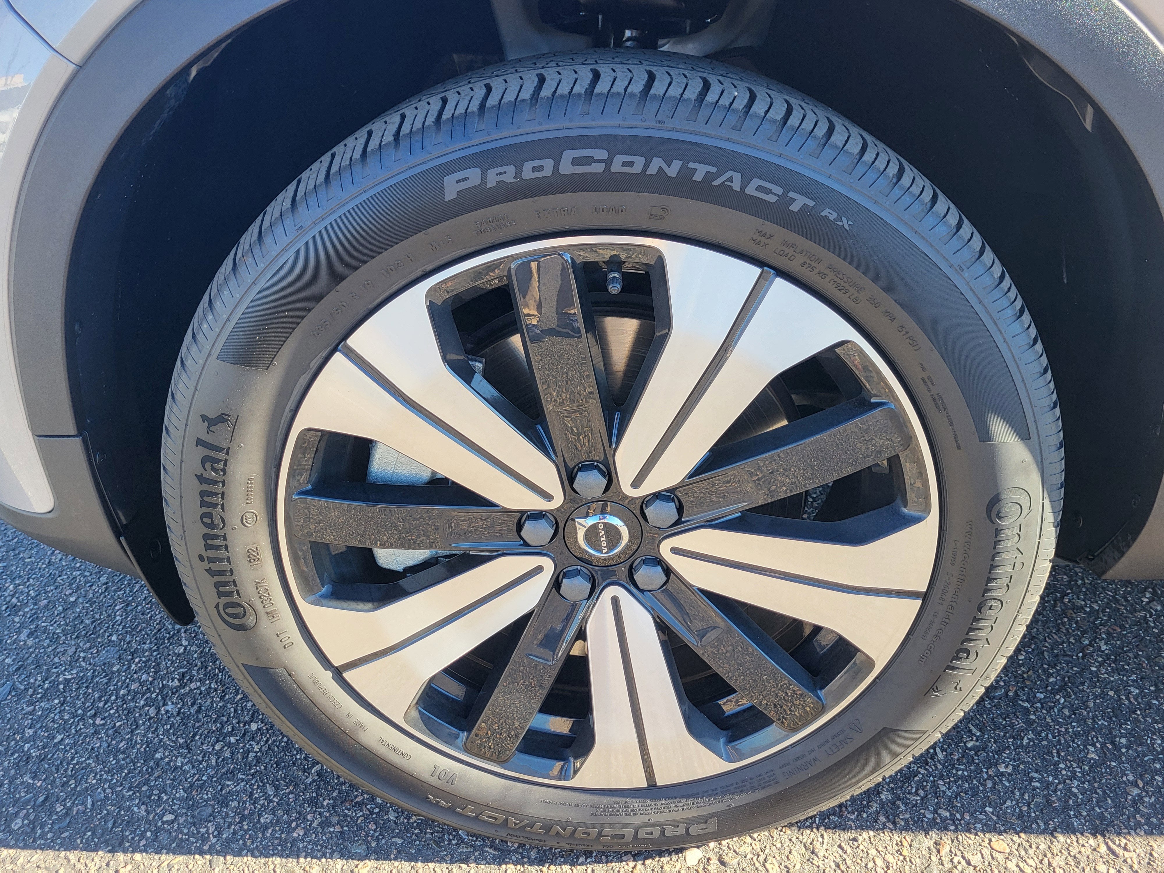 2023 Volvo XC40 Recharge Pure Electric Twin Plus