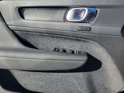 2023 Volvo XC40 Recharge Pure Electric Twin Plus