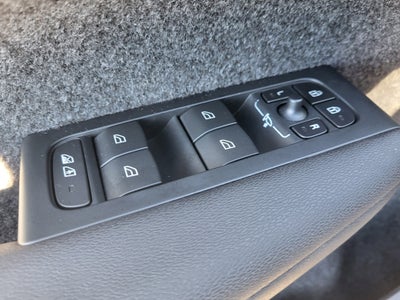 2023 Volvo XC40 Recharge Pure Electric Twin Plus