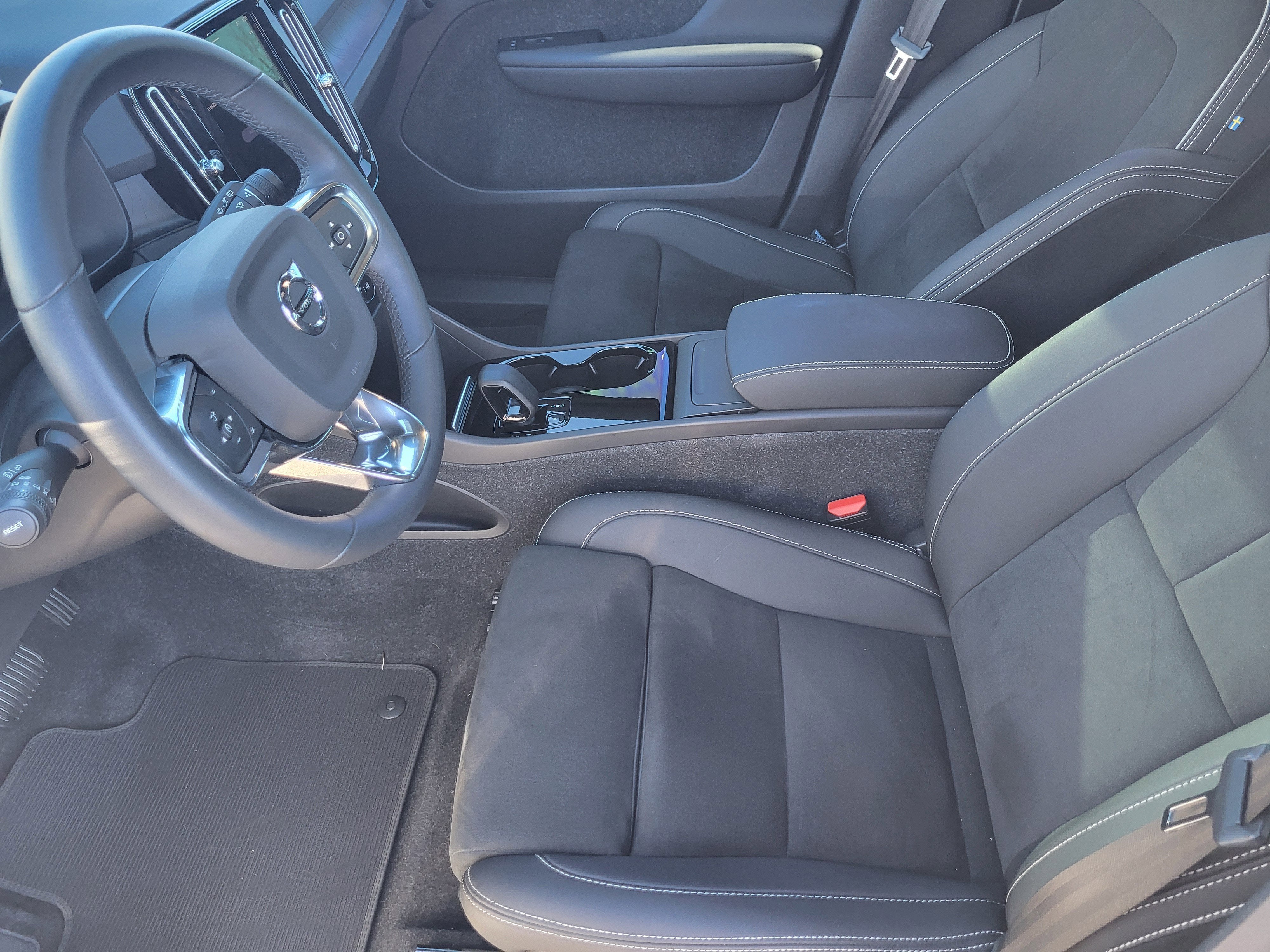 2023 Volvo XC40 Recharge Pure Electric Twin Plus