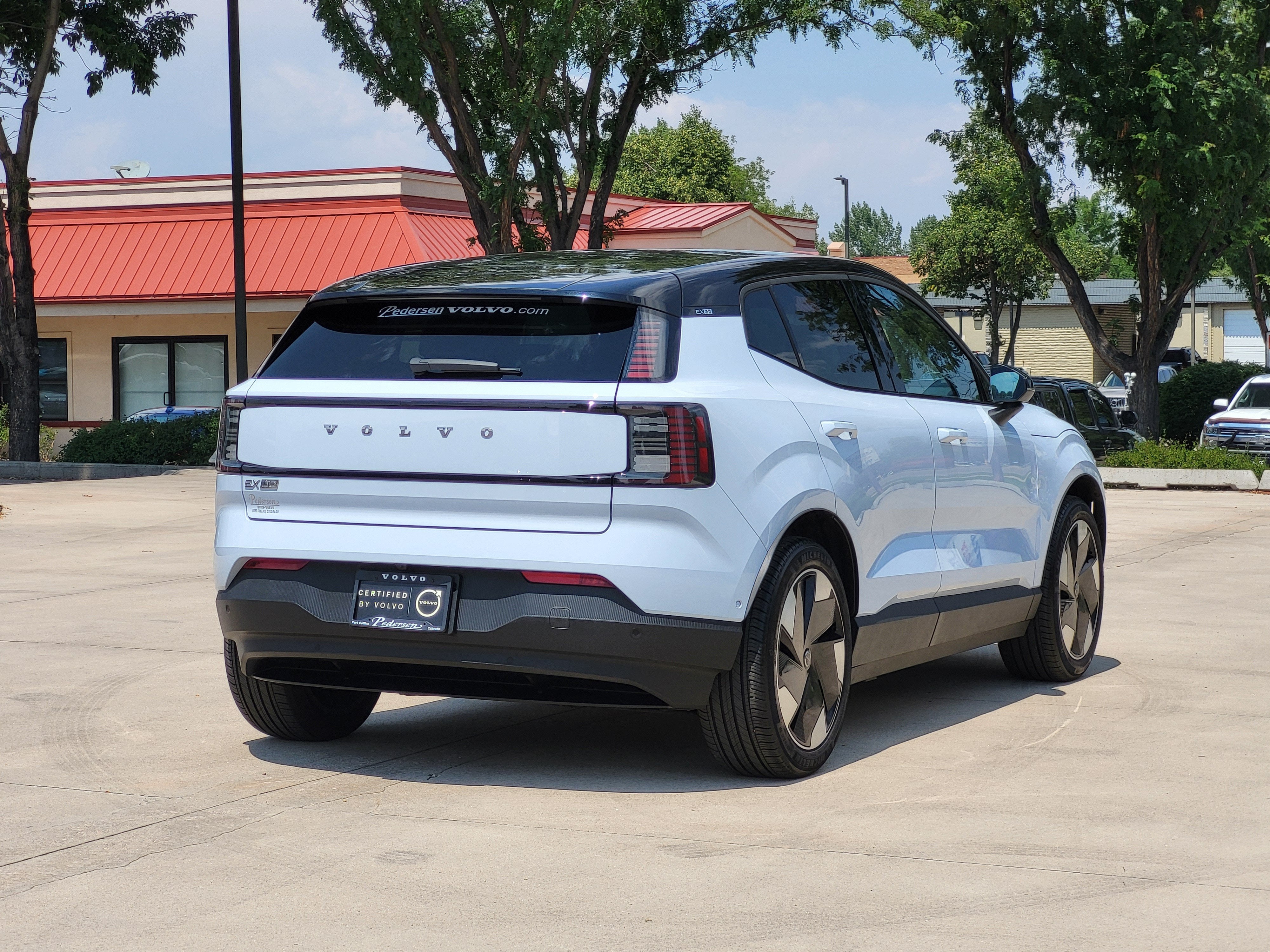 2025 Volvo EX30 Twin Motor Performance Ultra