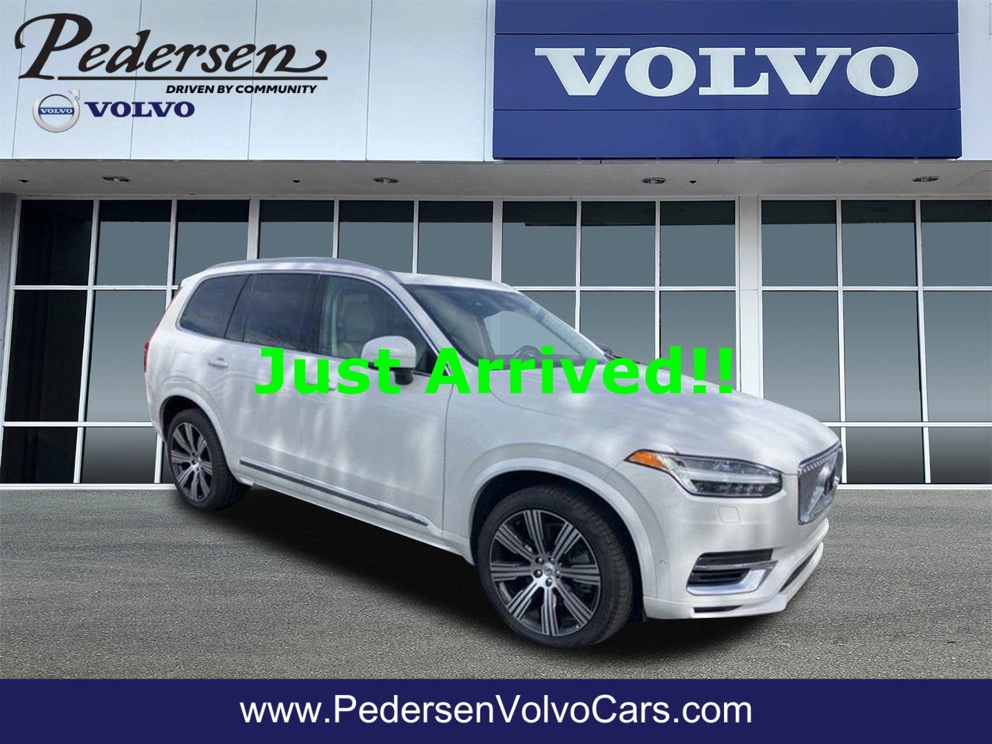 2024 Volvo XC90 Recharge Plug-In Hybrid T8 Plus Bright Theme 7 Passenger