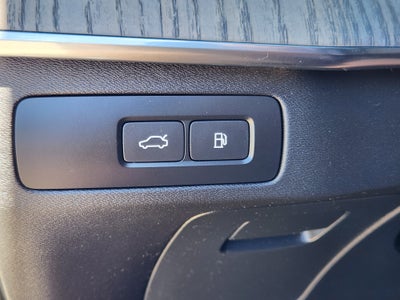 2024 Volvo XC90 Recharge Plug-In Hybrid Ultimate