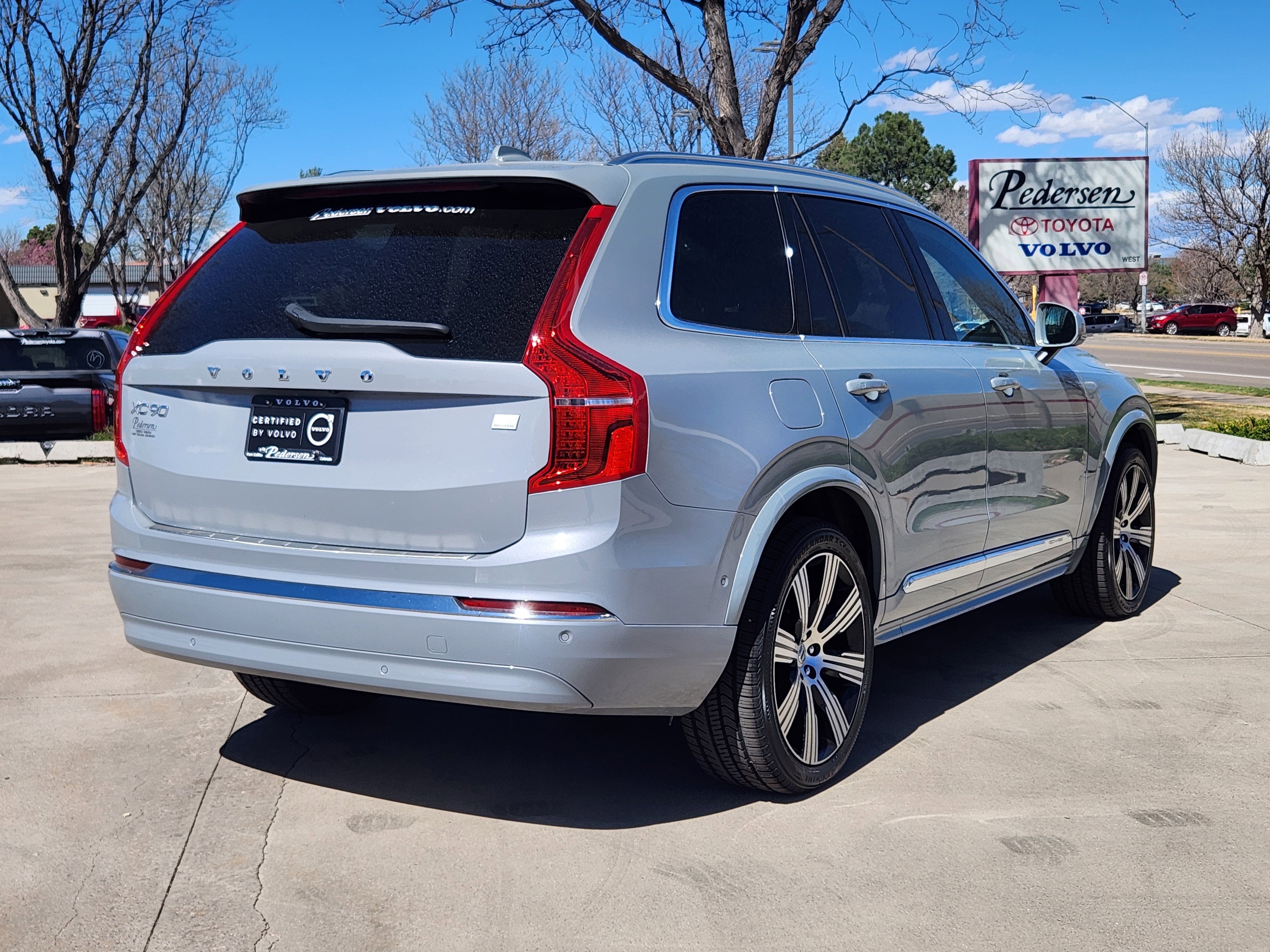 2024 Volvo XC90 Recharge Plug-In Hybrid Ultimate