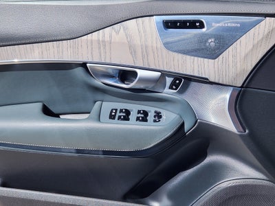 2024 Volvo XC90 Recharge Plug-In Hybrid Ultimate