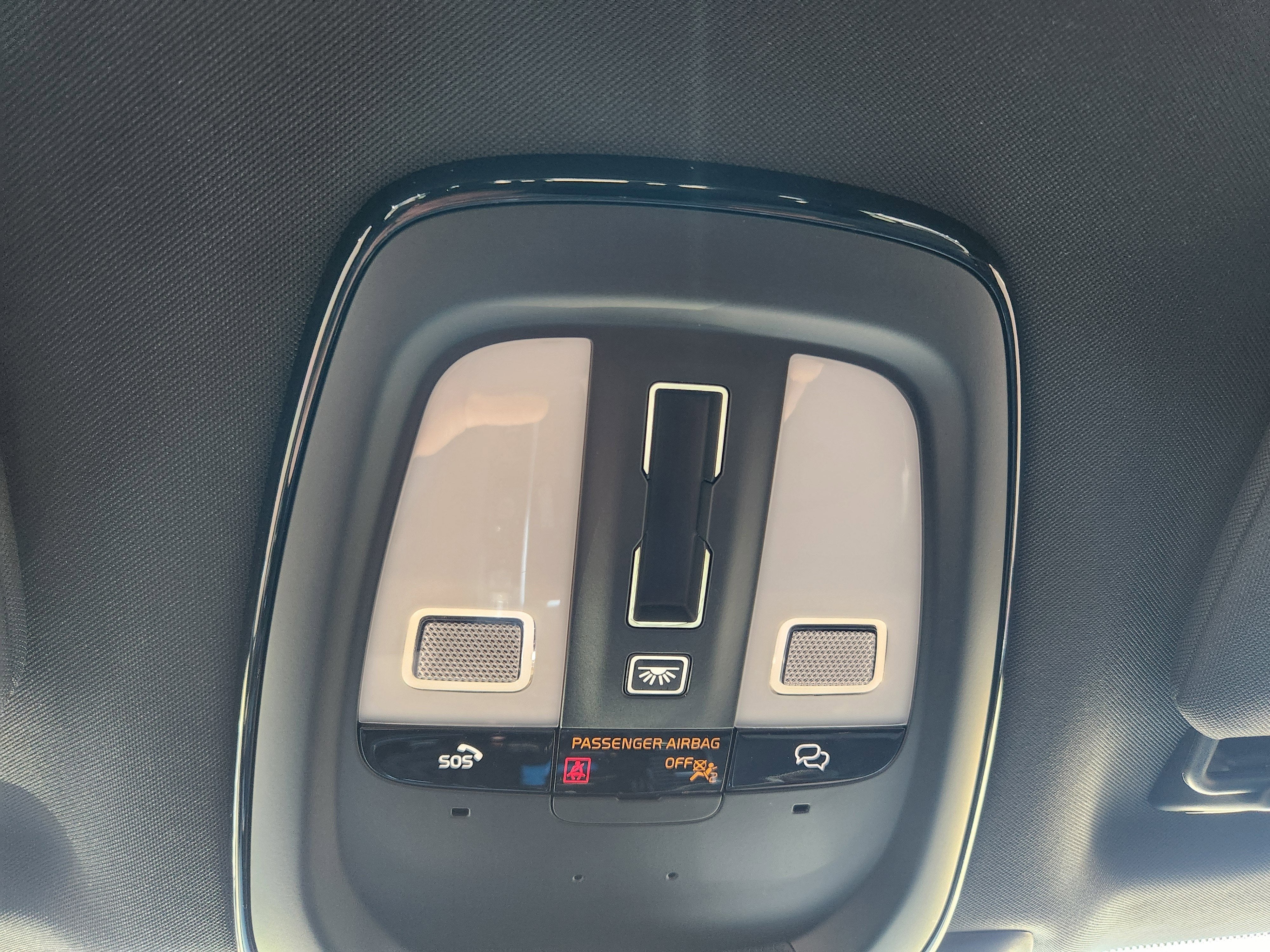 2024 Volvo XC90 Recharge Plug-In Hybrid Ultimate