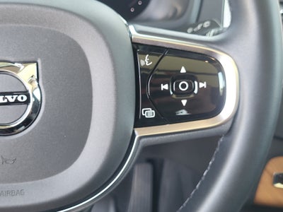 2023 Volvo XC90 Recharge Plug-In Hybrid T8 Plus Bright Theme 7 Passenger