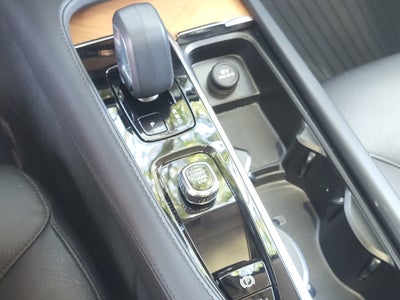 2023 Volvo XC90 Recharge Plug-In Hybrid T8 Plus Bright Theme 7 Passenger
