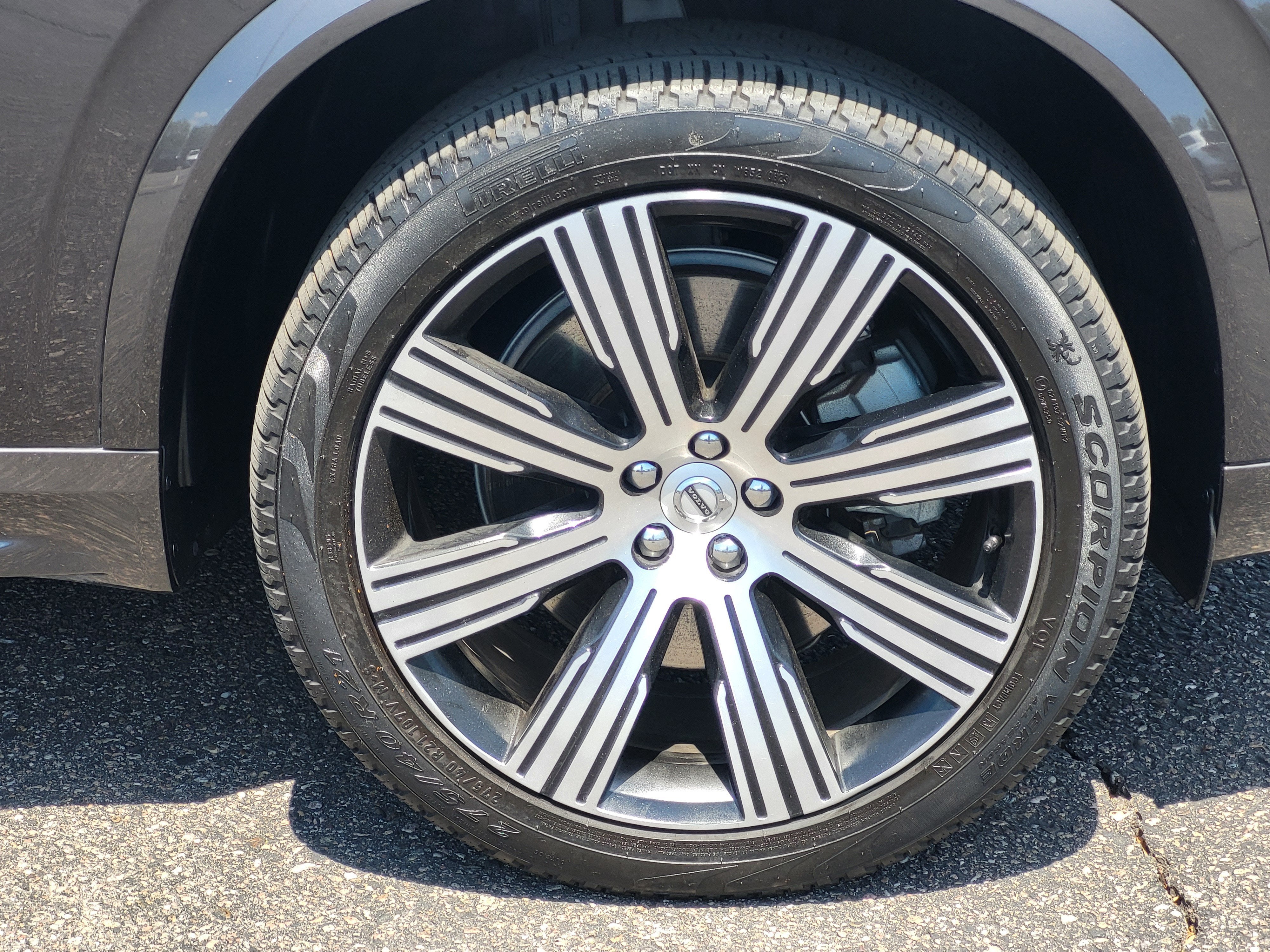 2023 Volvo XC90 Recharge Plug-In Hybrid T8 Plus Bright Theme 7 Passenger
