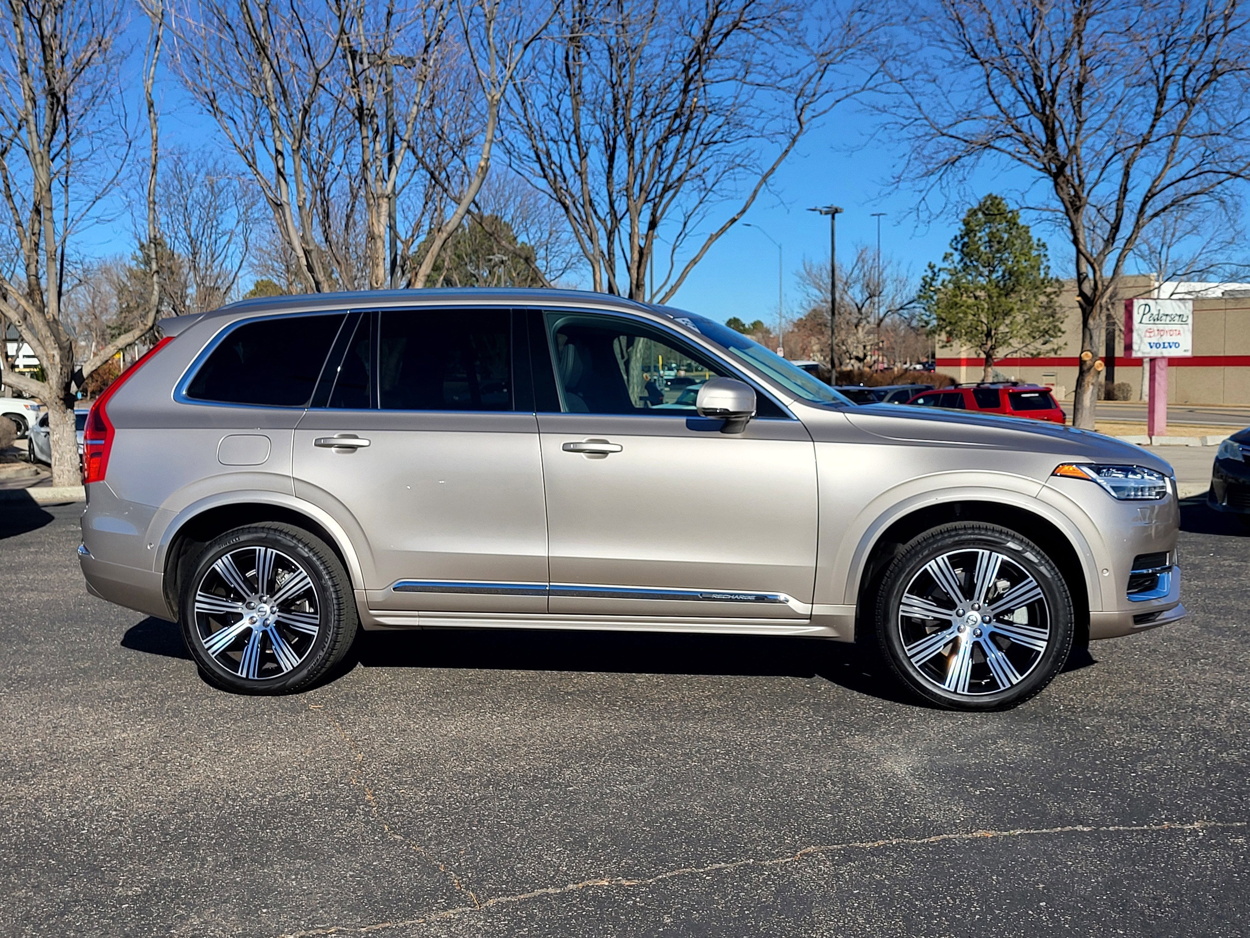 2023 Volvo XC90 Recharge Plug-In Hybrid T8 Plus Bright Theme 7 Passenger