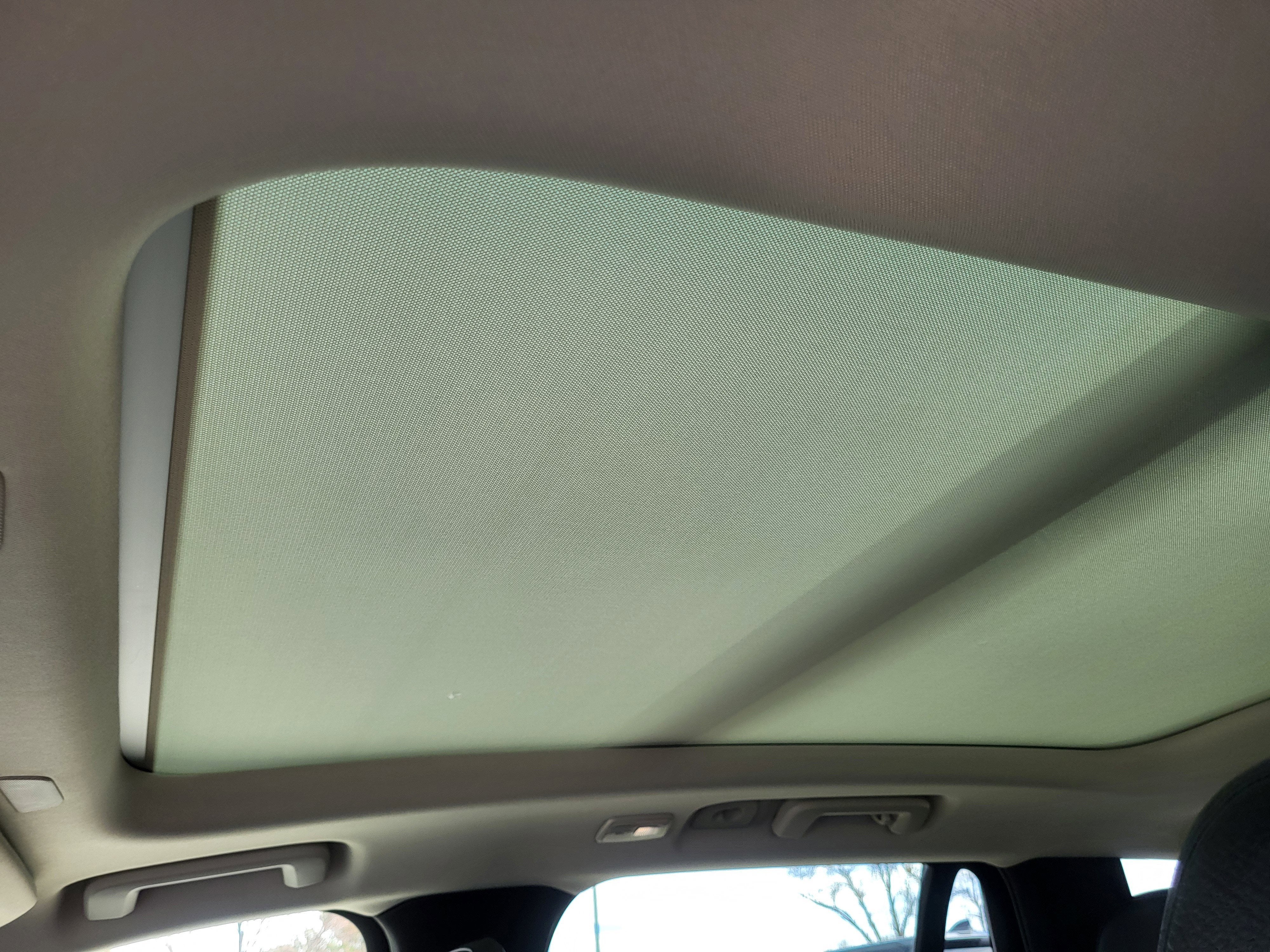 2023 Volvo XC90 Recharge Plug-In Hybrid T8 Plus Dark Theme 7 Passenger