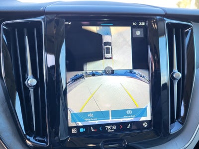 2024 Volvo XC60 Recharge Plug-In Hybrid T8 Plus Dark Theme