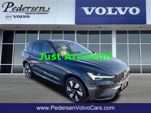 2024 Volvo XC60 Recharge Plug-In Hybrid T8 Plus Dark Theme
