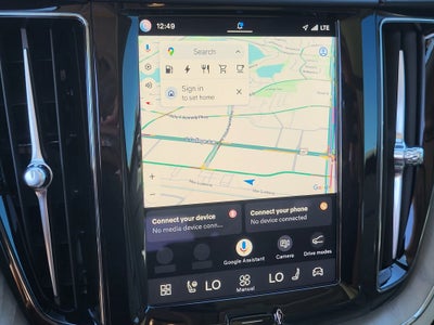 2024 Volvo XC60 Recharge Plug-In Hybrid Ultimate