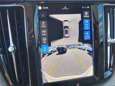 2024 Volvo XC60 Recharge Plug-In Hybrid Ultimate