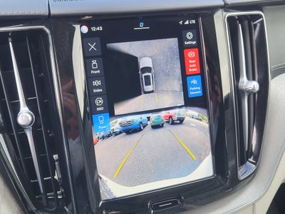 2024 Volvo XC60 Recharge Plug-In Hybrid Ultimate