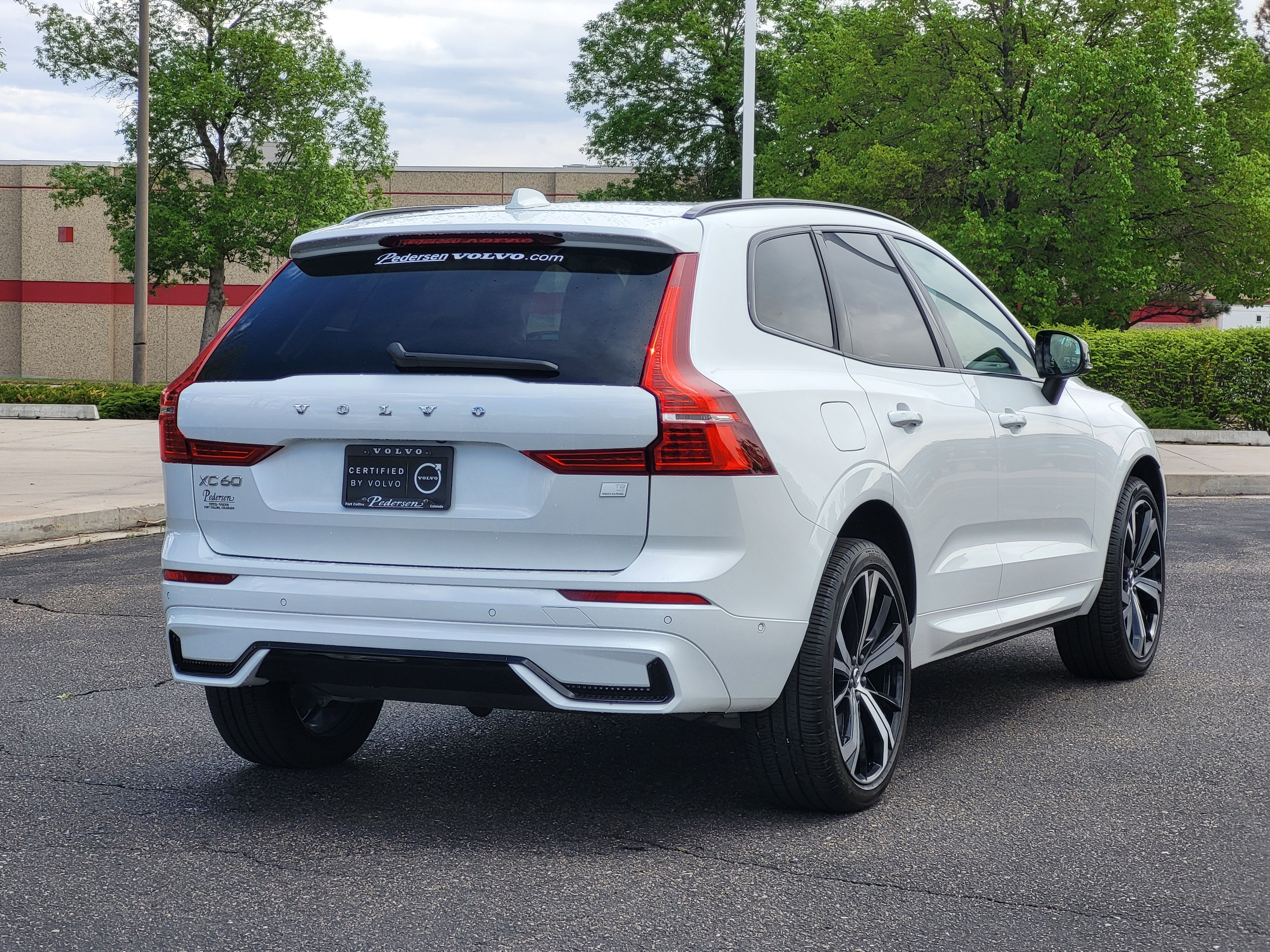 2024 Volvo XC60 Recharge Plug-In Hybrid Ultimate