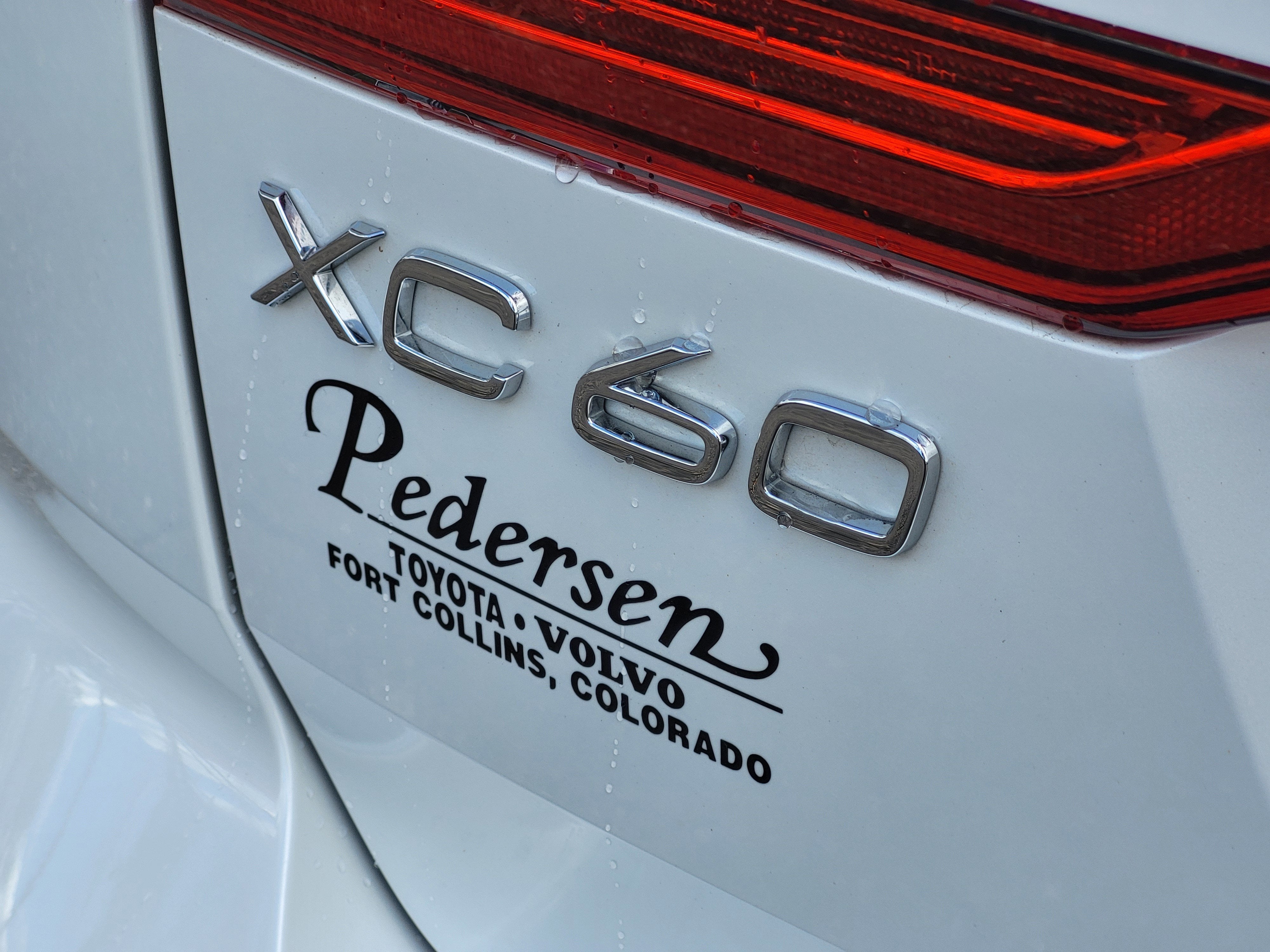 2024 Volvo XC60 Recharge Plug-In Hybrid Ultimate