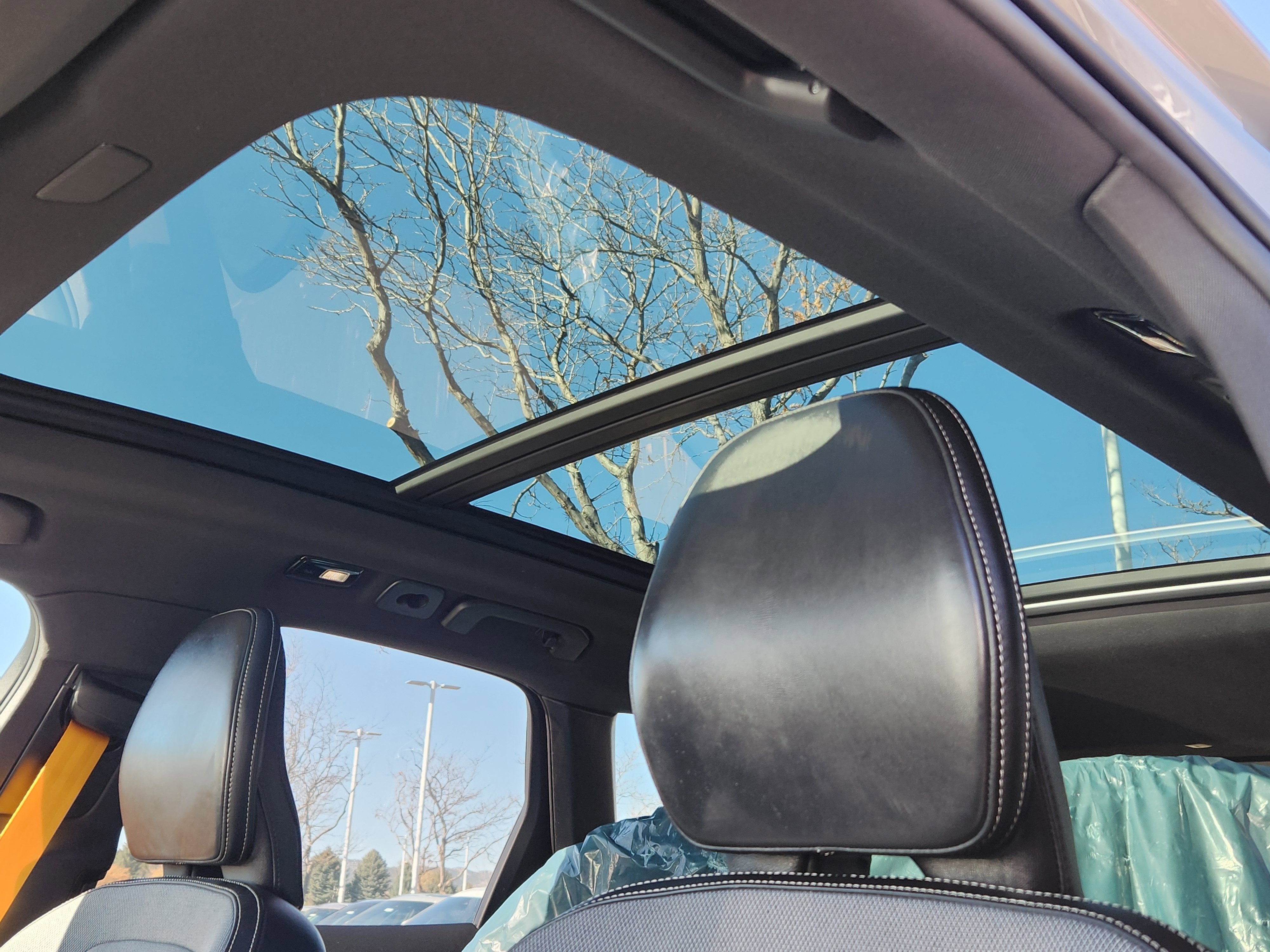 2025 Volvo XC60 Plug-In Hybrid T8 Polestar Engineered