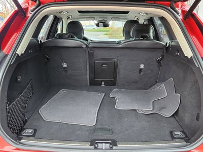 2023 Volvo XC60 B5 Ultimate Bright Theme