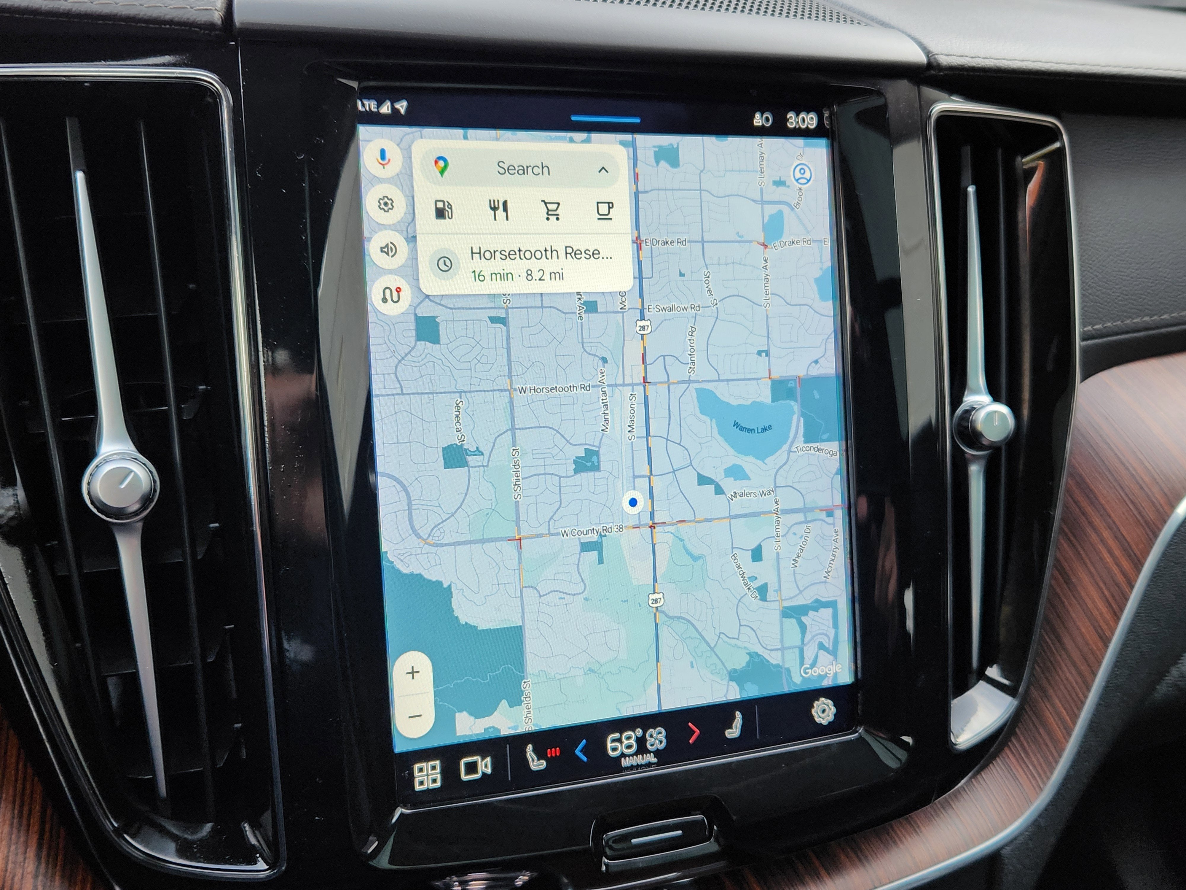 2023 Volvo XC60 B5 Ultimate Bright Theme