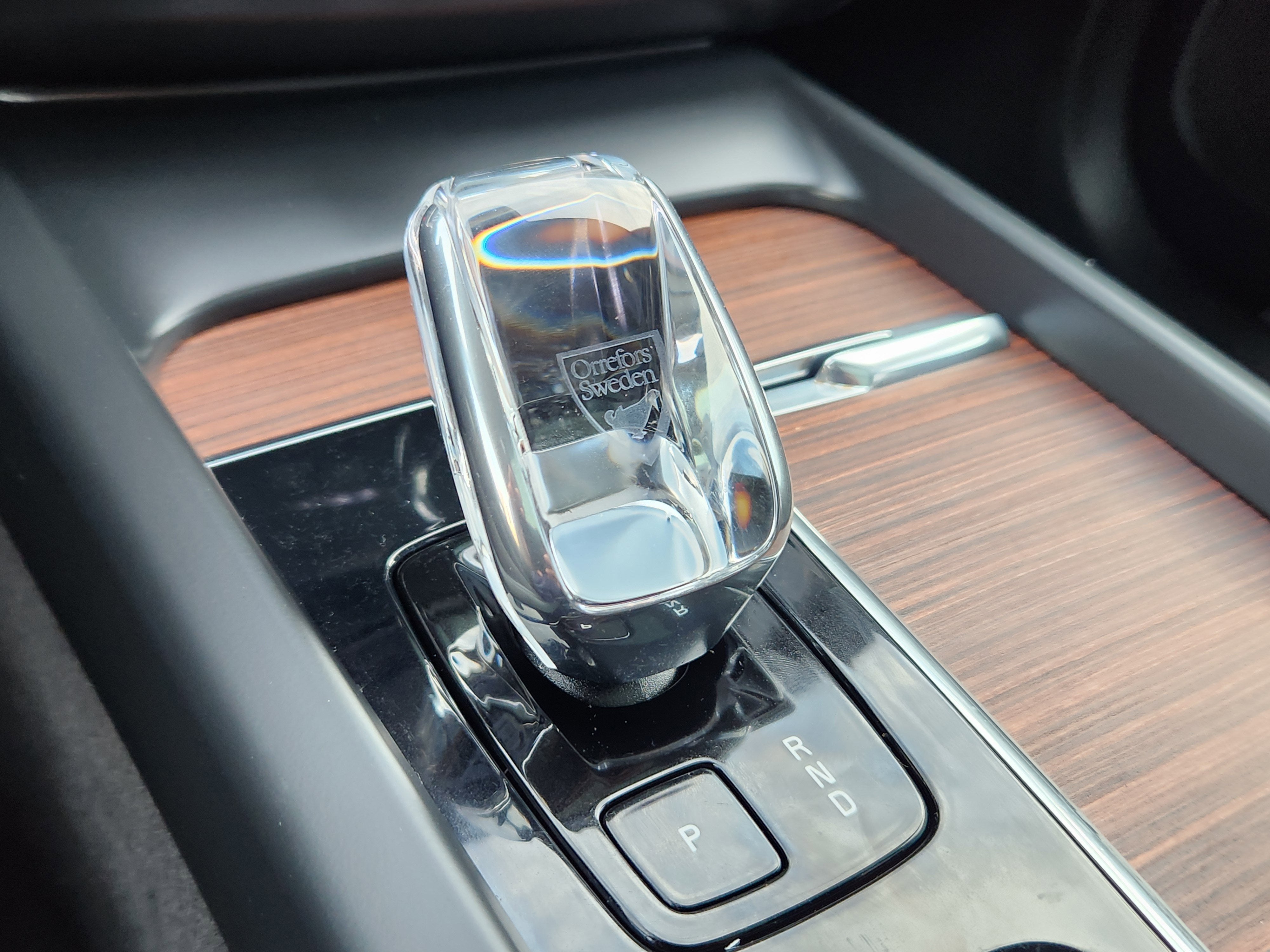 2023 Volvo XC60 B5 Ultimate Bright Theme