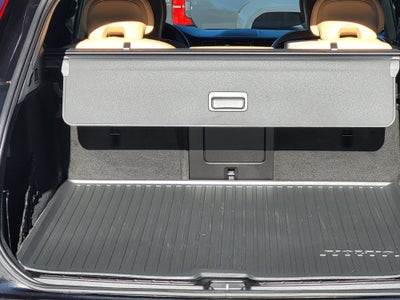 2023 Volvo XC60 B5 Ultimate Bright Theme