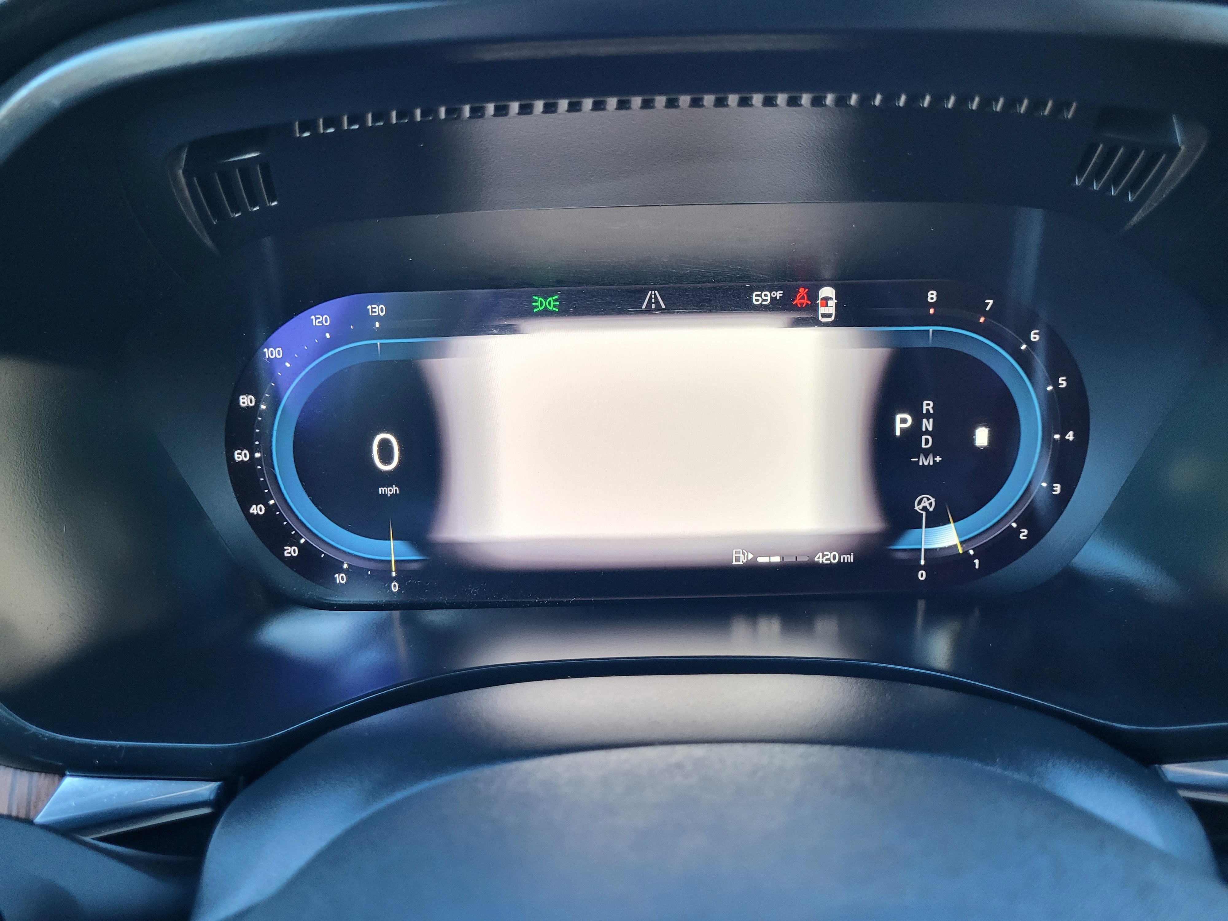 2023 Volvo XC60 B5 Ultimate Bright Theme