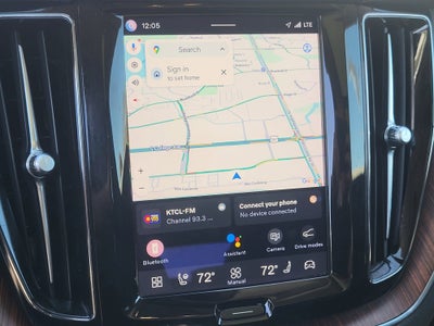 2023 Volvo XC60 B5 Ultimate Dark Theme