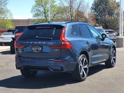 2023 Volvo XC60 B5 Ultimate Dark Theme