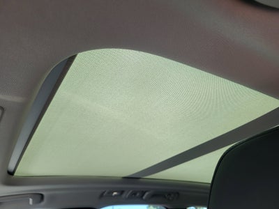 2023 Volvo XC60 B5 Ultimate Dark Theme