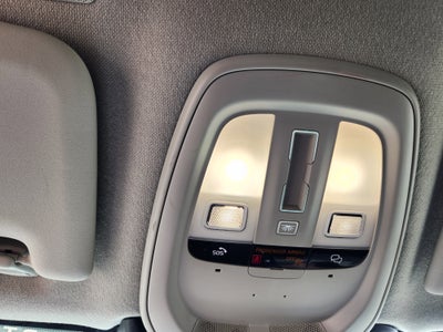 2023 Volvo XC40 Ultimate