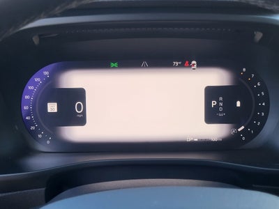 2024 Volvo XC40 B5 Plus Dark Theme