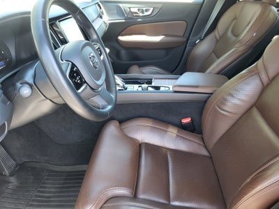 2024 Volvo V60 Cross Country Ultimate