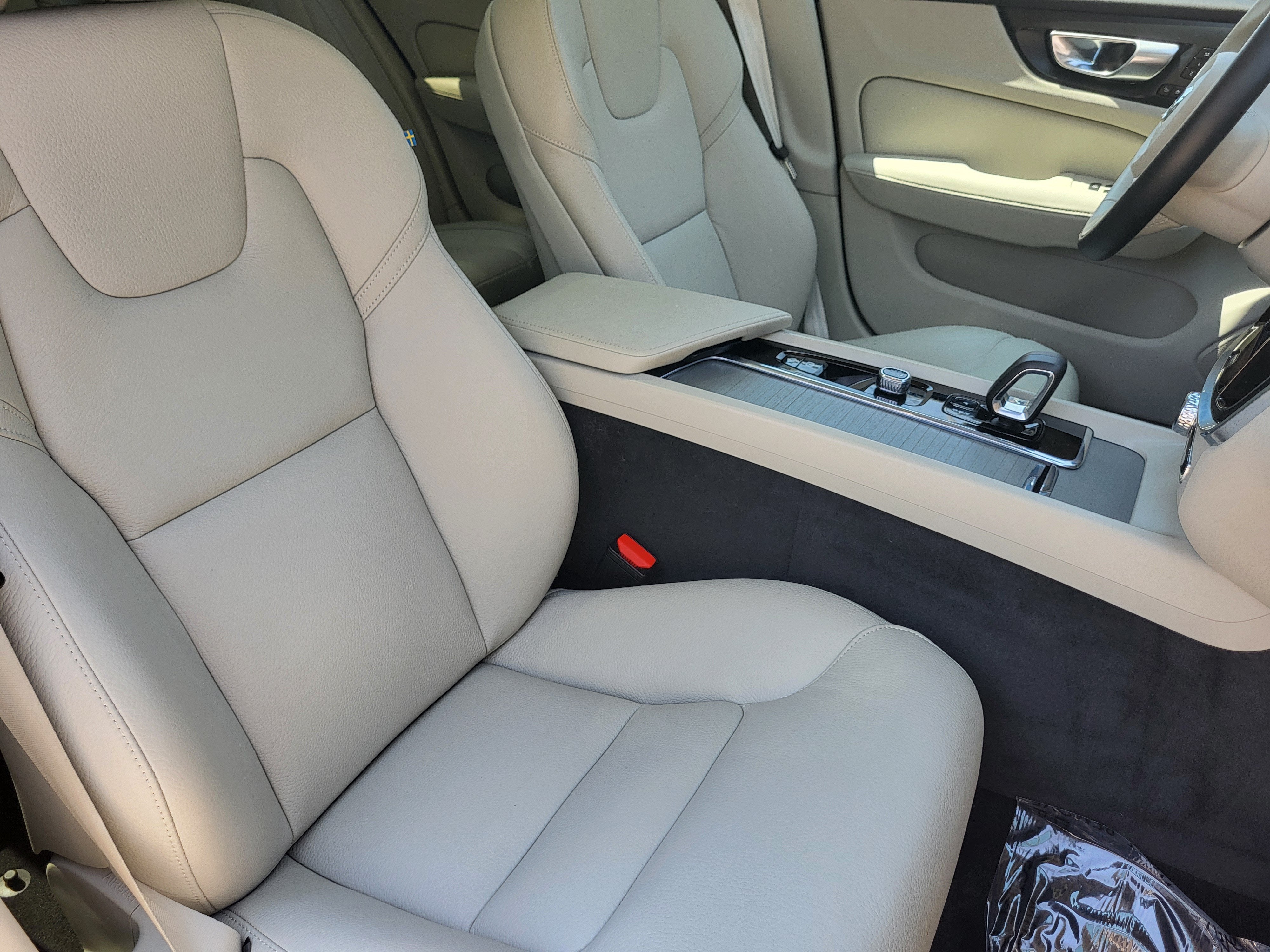 2026 Volvo V60 Cross Country B5 Plus