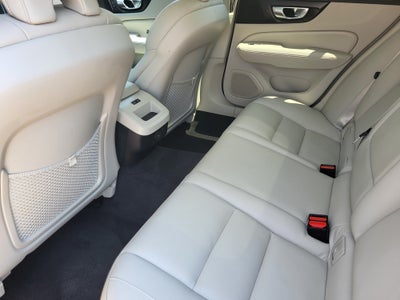 2026 Volvo V60 Cross Country B5 Plus
