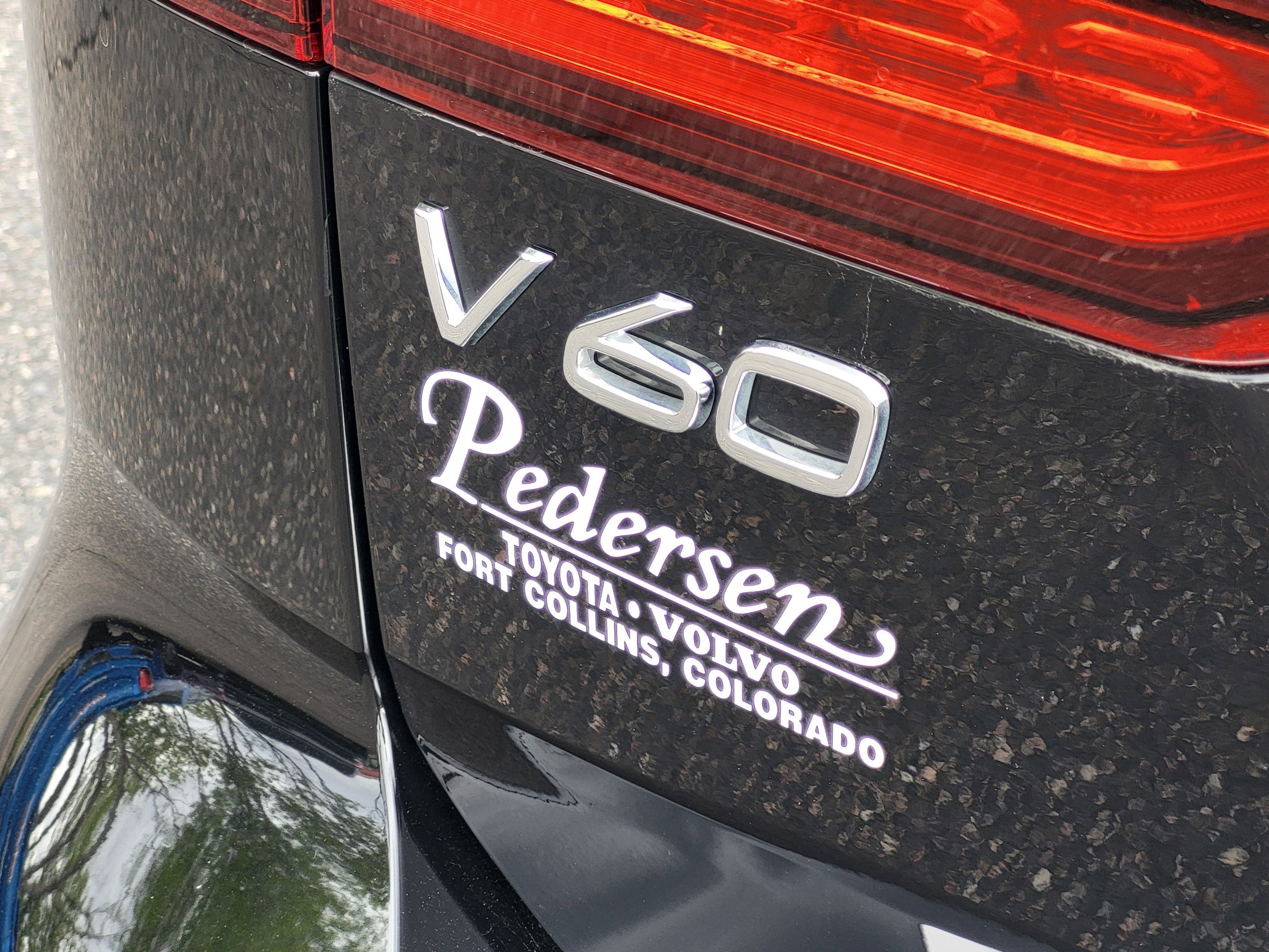 2024 Volvo V60 Cross Country B5 Plus