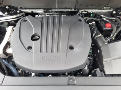 2026 Volvo XC90 B5 Plus
